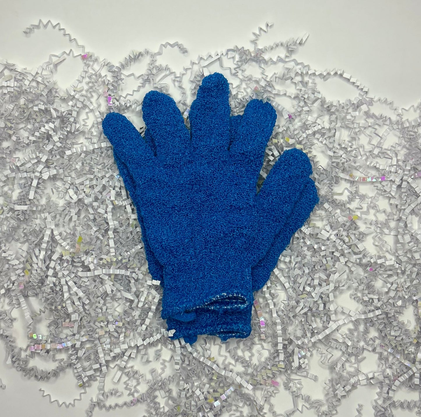 Exfoliating gloves